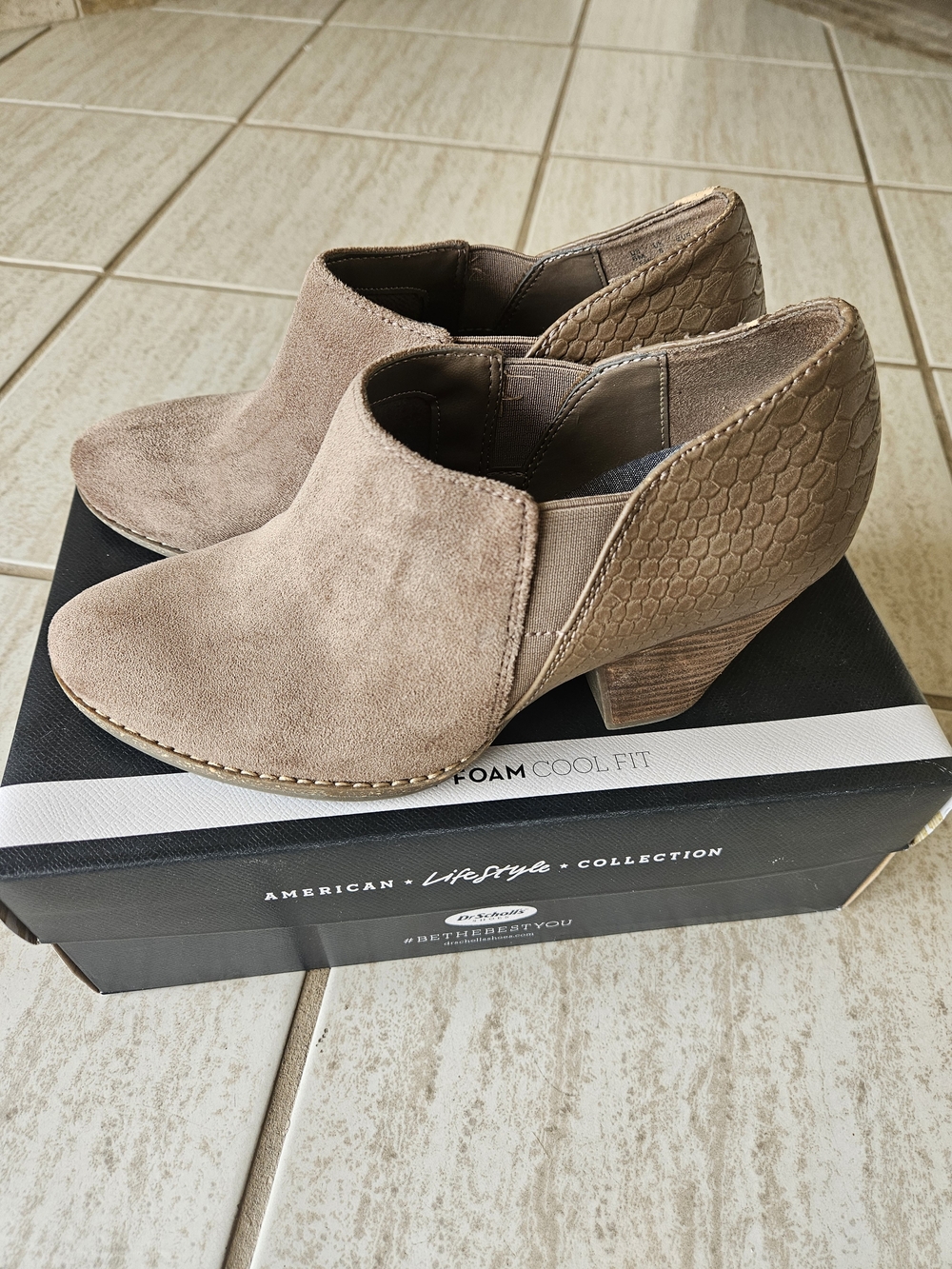 Dr Scholl’s Memory Foam Cool Fit Charlie Ankle Boot, Suede Shoes, Color Stucco